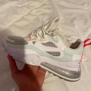 NIKE AIR WHITE/ORANGE